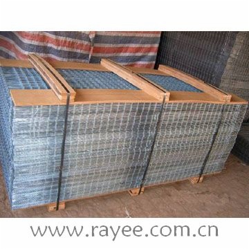 welded wire mesh in panel